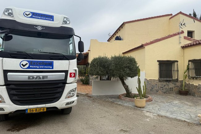 Excellent packing and moving B.V.-8