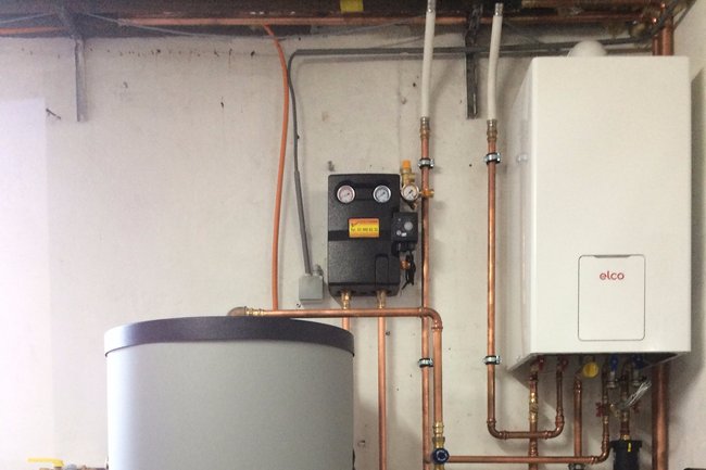 Elco Combi 35 aardgas ketel , met zonneboiler