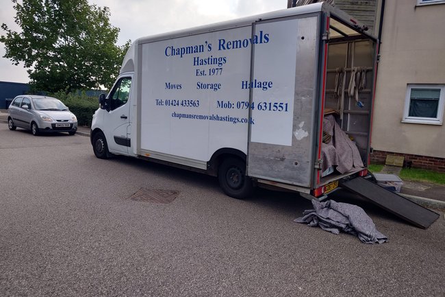 Chapmans Removals-1