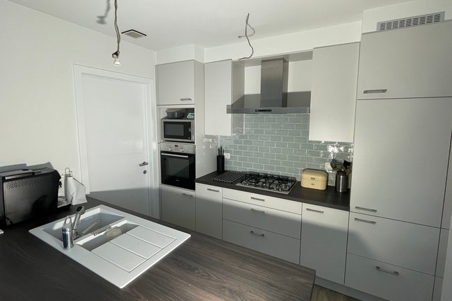 Nieuwbouw - Trappenhal, woonkamer & keuken