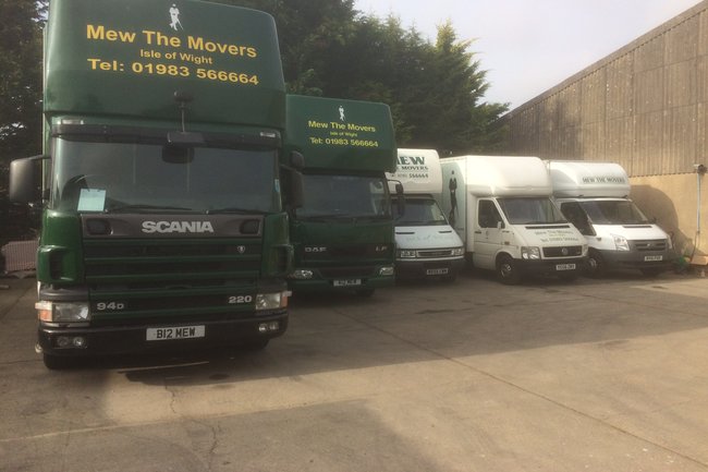 Vehicles equipped to carry out different size Removals