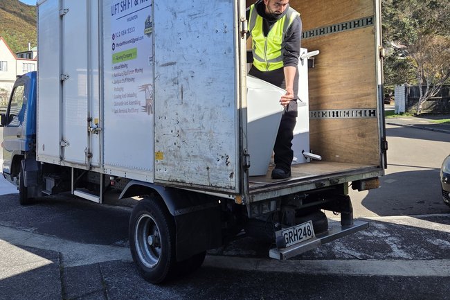 Lift and shift movers-7