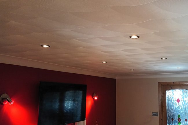 8 downlights+2colour wall-lights +dimmer switch €600 1day