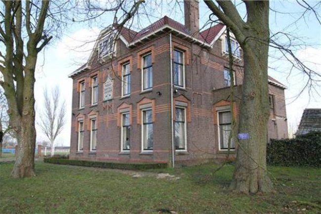 Gevelrenovatie knipvoeg villa te Beuningen