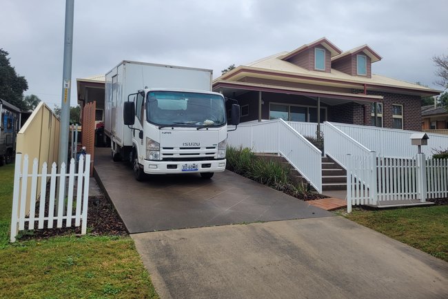 National removalist-12