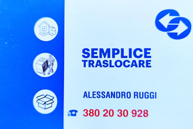 Semplice Traslocare di Alessandro Ruggi-1