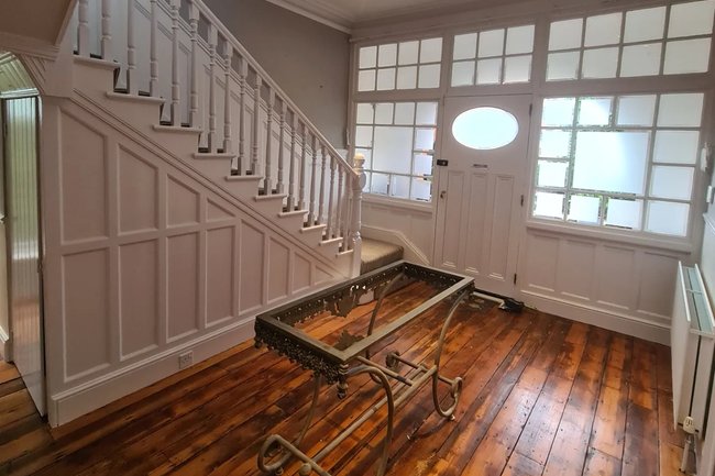 Michael Nolan painting & decorating-31