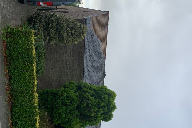 Dakwerken leien (asbest) afbreken