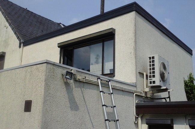 Voorzetrolluik als extra isolatie voor slaapkamer