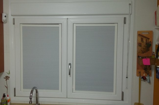 SISTEMA DE OSCURECIMIENTO INTERNO BLACK-OUT PATENTE EUROPEA