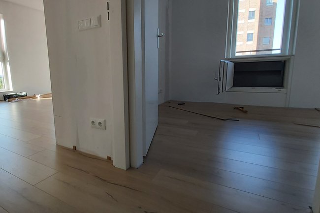 Laminaat vloer gelegd in Amsterdam.