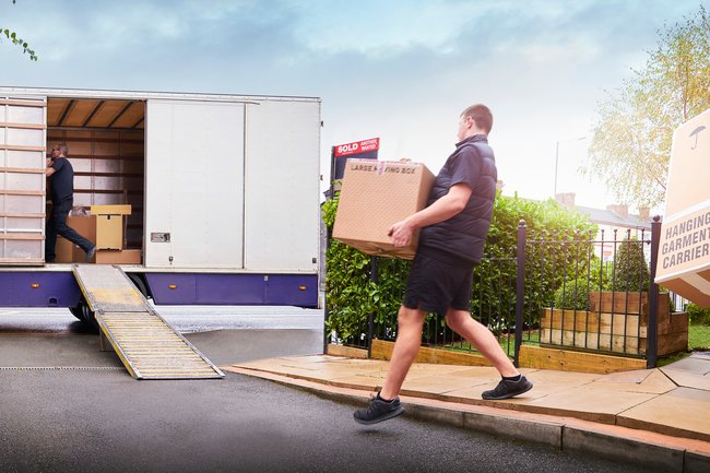 Removals Grimsby