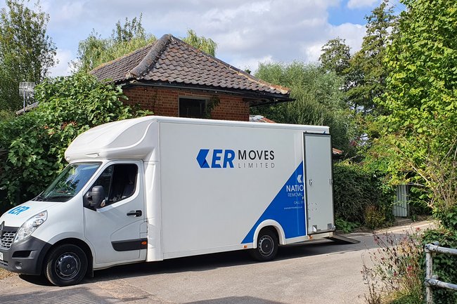 ER MOVES LTD-3