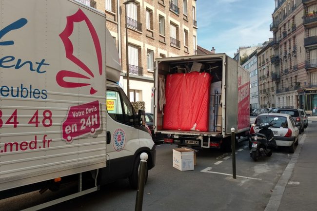 Camion rangé casse évité