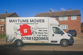 Maytums Moves-logo